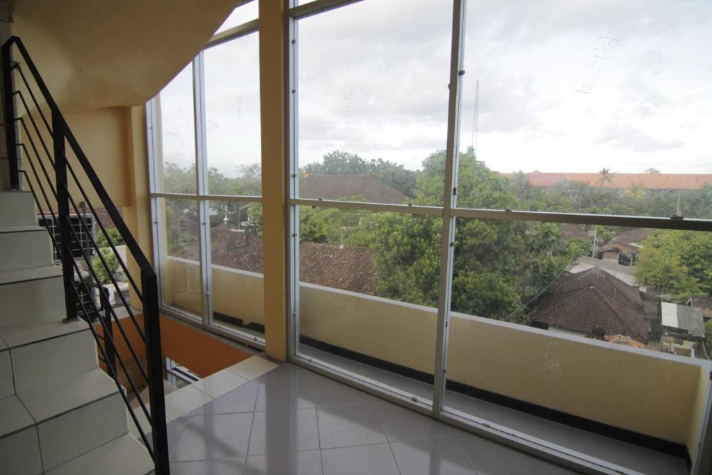 Ct1 Bali Bed & Breakfast Kuta  Exterior photo
